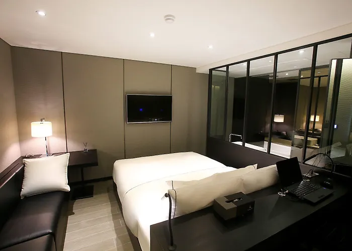 Wangsimni Forestar Hotel Seoul